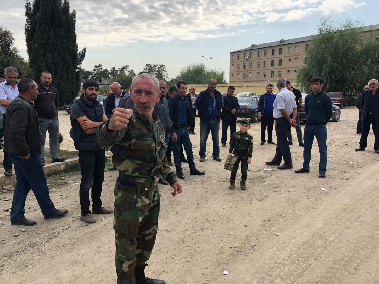 Azerbaycan'da gençler de hazır anneler de! 13