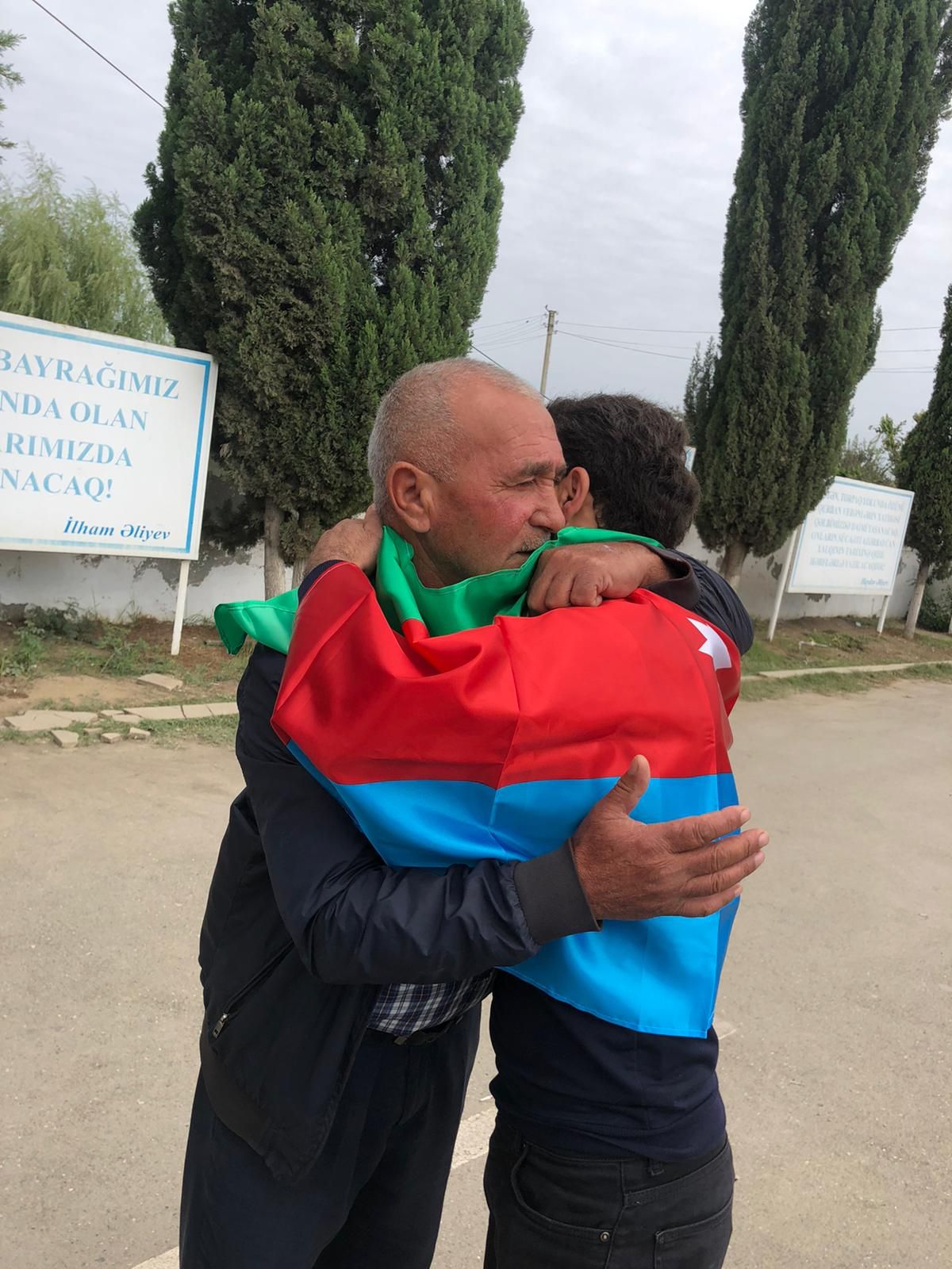 Azerbaycan'da gençler de hazır anneler de! 2