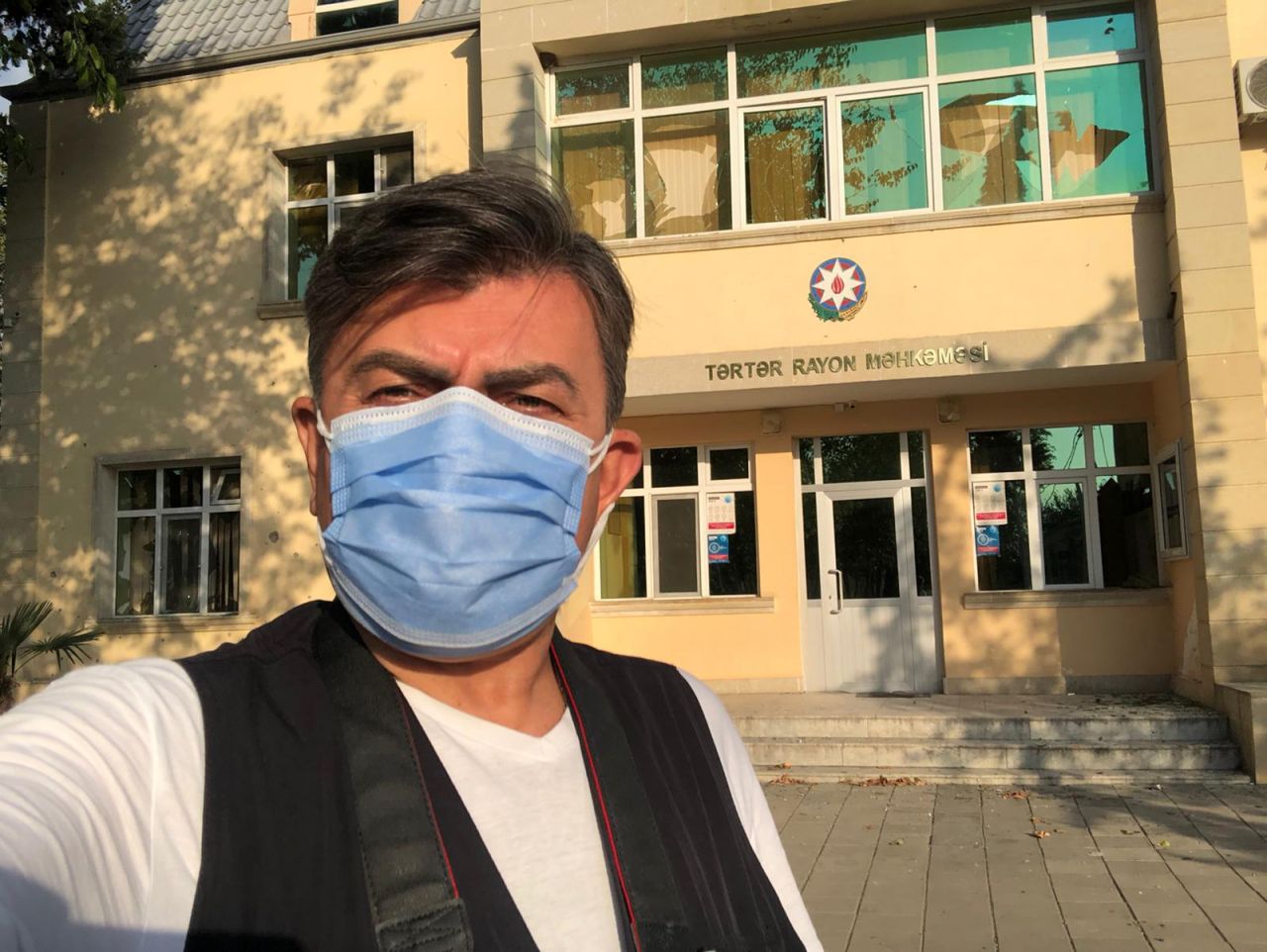 Ermenistan topçusu Terter'de Askerlik Şubesi ve otobüs garajını vurdu: 2 sivil öldü 6