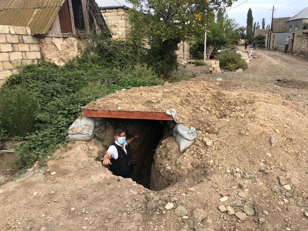 Halkı yeraltı sığınaklarında yaşıyor 1