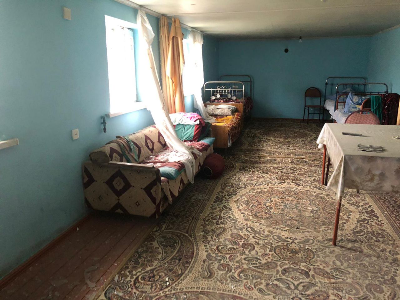 Halkı yeraltı sığınaklarında yaşıyor 16