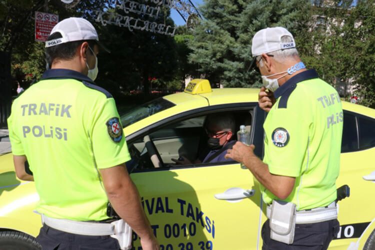 65 yaş üstüne AVM sınırlaması! 14