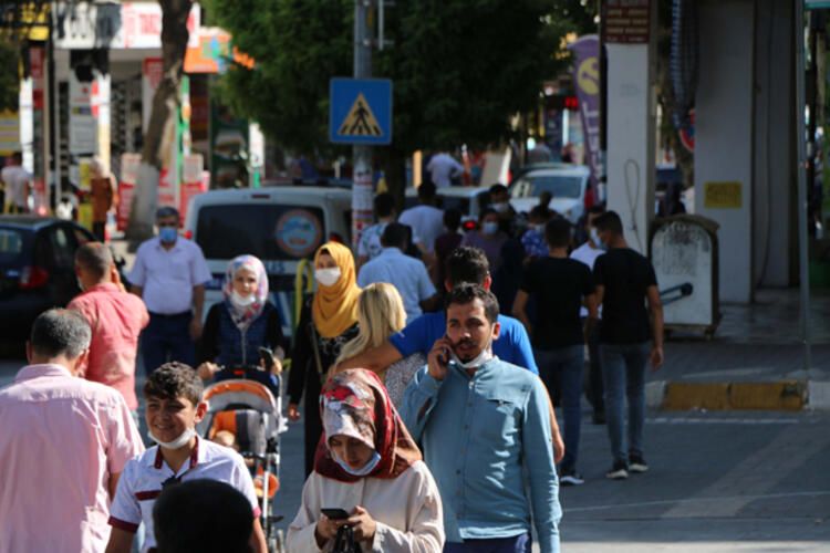 65 yaş üstüne AVM sınırlaması! 15