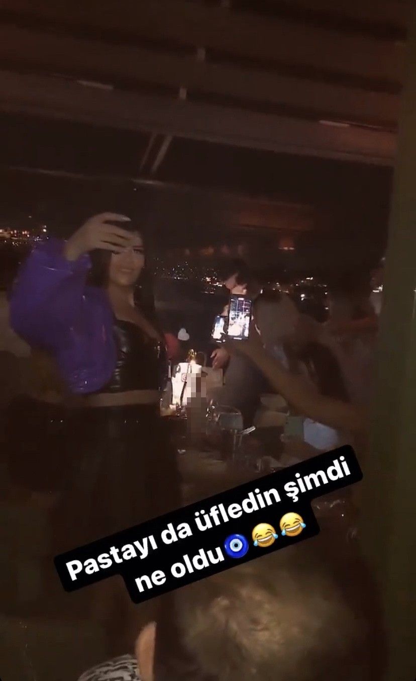 Ünlü işletme yine korona partisi verdi 5