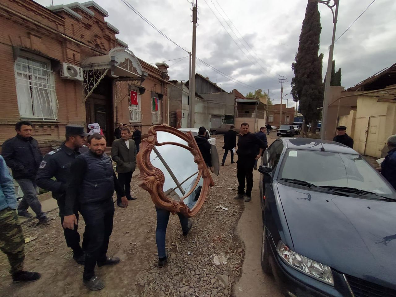 Gence'den en acı göç! Geriye hayalleri kaldı 18