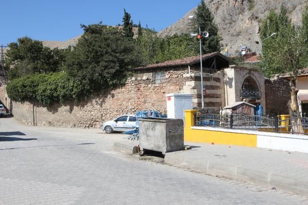 Osmanlı döneminden kalan tarihi han satışta 3