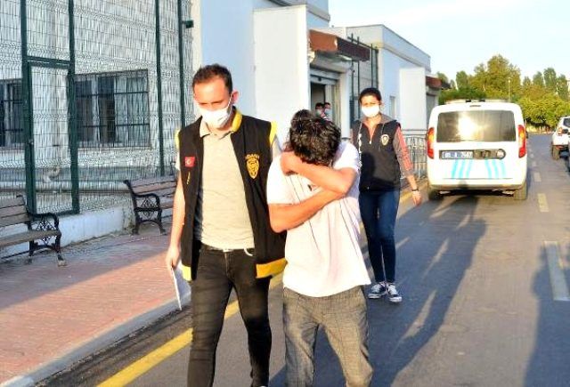 Swinger operasyonunda yakalanan çiftler, çocuklarını başka odaya kilitleyerek fuhuş yapmış! 1