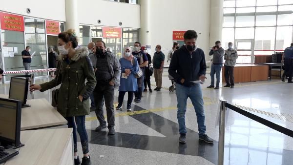 Biri koronavirüs hastası 11 kişi adliyeye girerken yakalandı 5