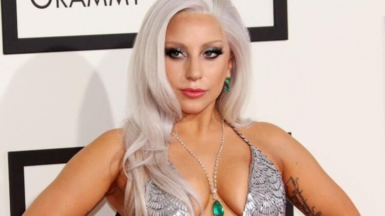 Lady Gaga’dan kendi markası için 'üstsüz' tanıtım! 10