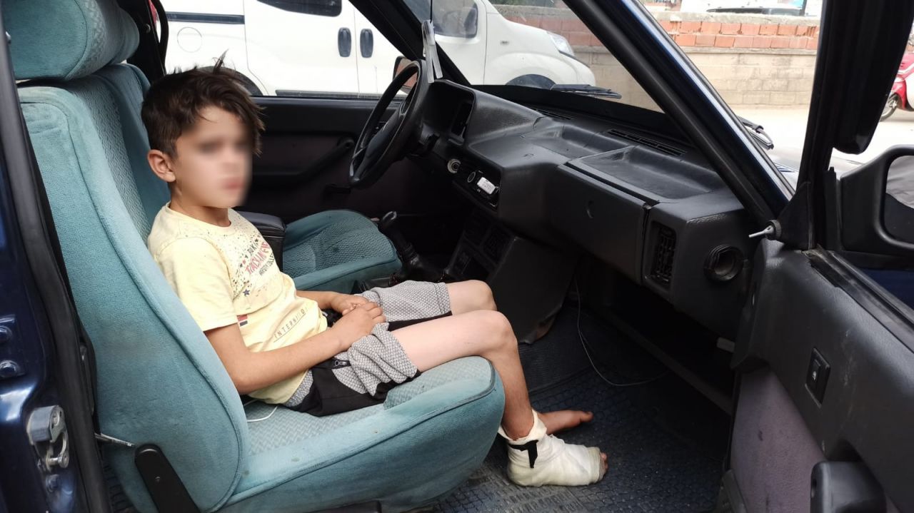 Çocuğunu zincire bağlayan aileden 'pes' dedirten savunma 8