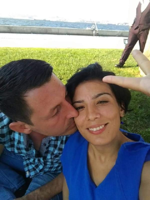 Kocası tarafından üç yerinden bıçaklanarak öldürüldü! 4