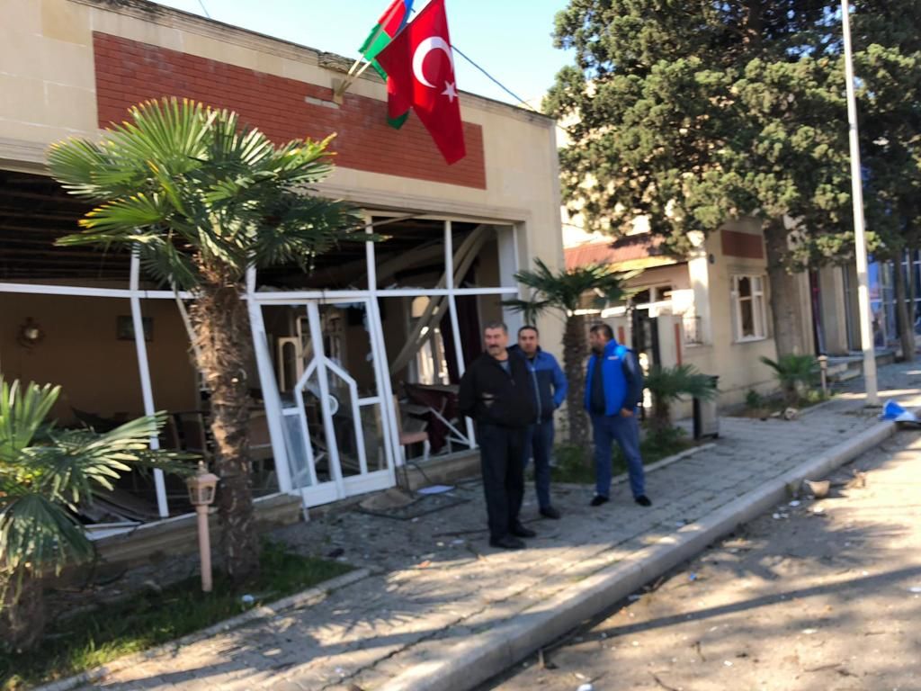 SuperHaber, Gence'deki patlama yerinde 21