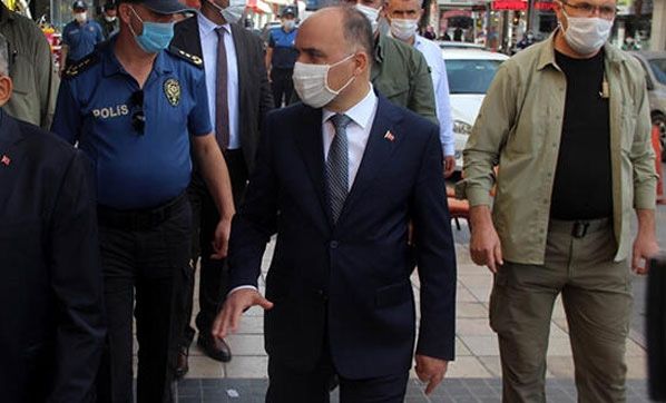 Kayseri Valisi Günaydın sigara yasağı konusunda noktayı koydu! 1