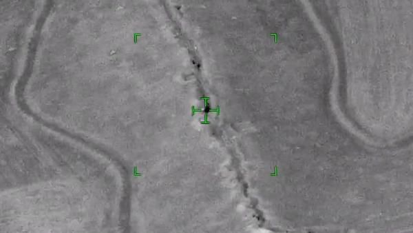 Azerbaycan'dan işgalcilere bombardıman 1