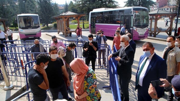 Her 100 pozitif vakadan 86'sında semptom görülmedi 8