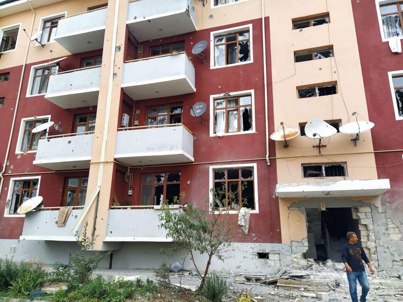 Hacıyev: Ermenistan'ın provokasyonu devam ediyor! 2