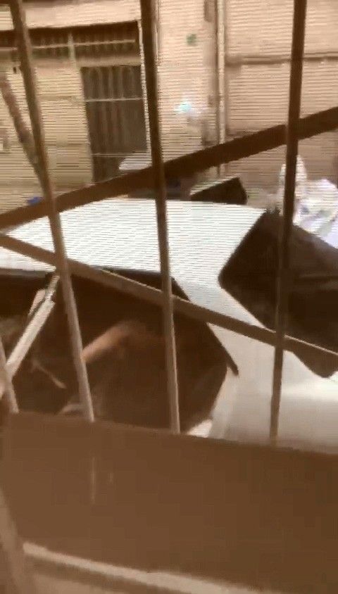 Mahalle genç kızın çığlığıyla inledi 2