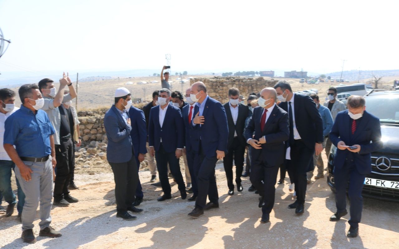 Bakan Soylu'dan Sakarya'da saldırıya uğrayan işçilere ziyaret 6