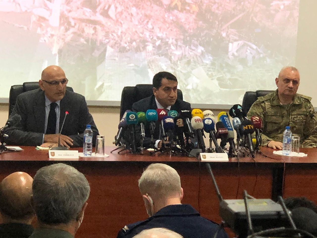Hacıyev: Sesimizi dünyaya duyuruyorsunuz 6