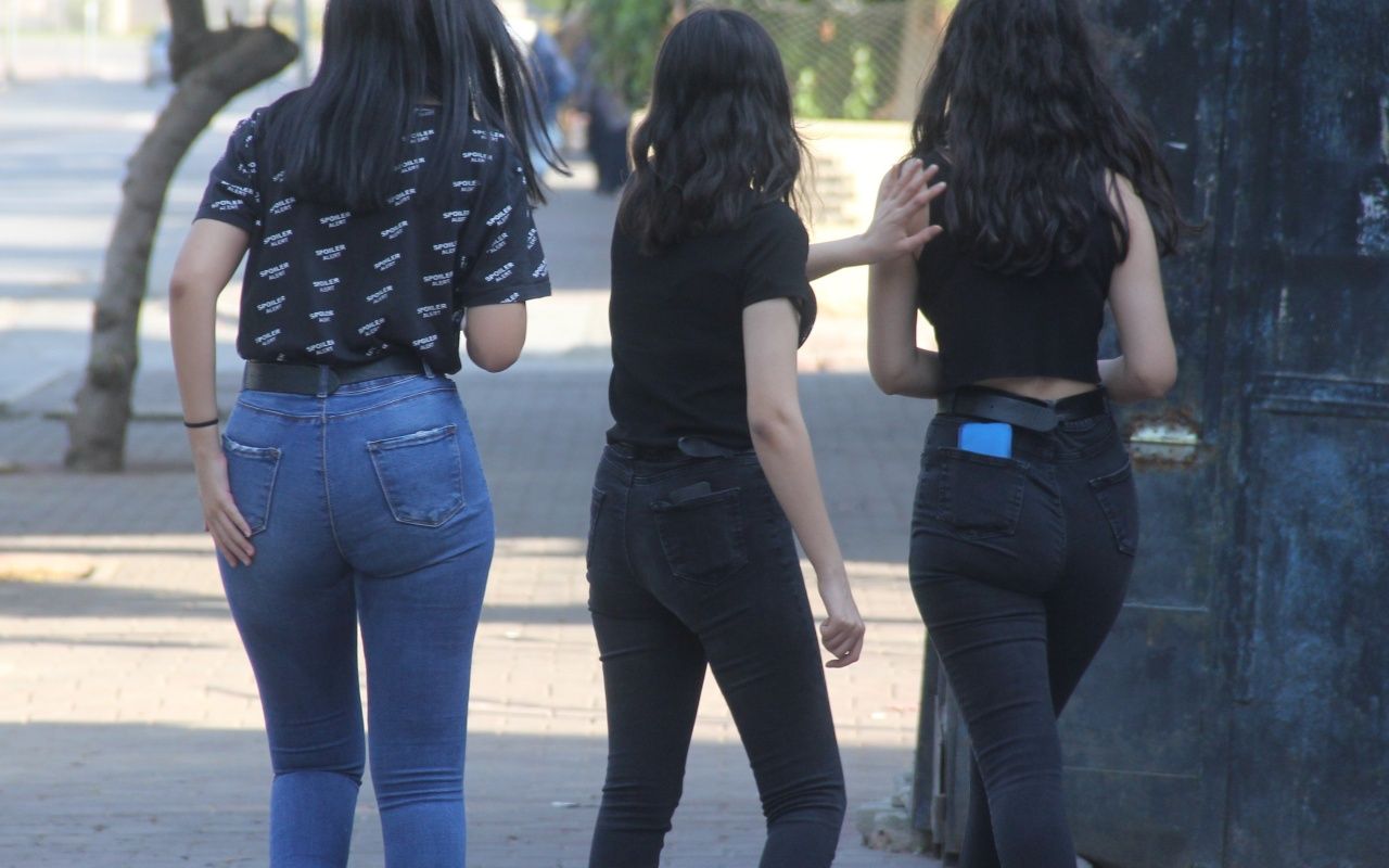 Polisi gören kız kaçmaya çalıştı 7