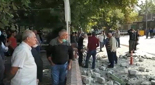 Minarenin yıkılışını böyle izlediler 6