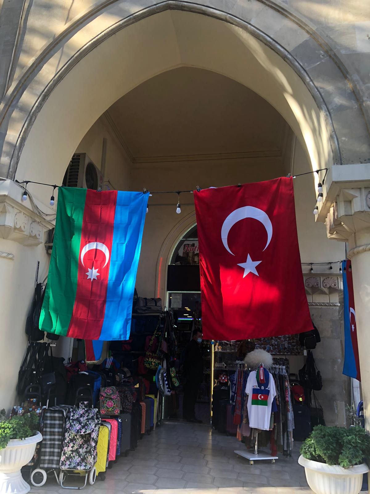 Azerbaycan halkı Türk bayrağı istiyor! 15
