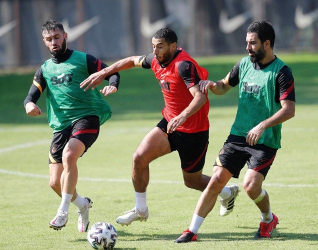 Belhanda'nın topuğu iyileşti, bugün idmana çıktı 6