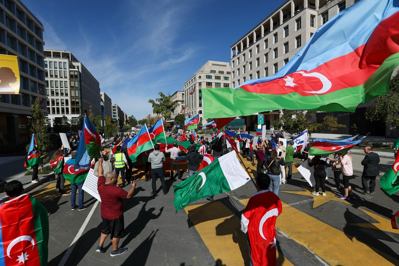 Beyaz Saray önünde Azerbaycan'a destek gösterisi 6