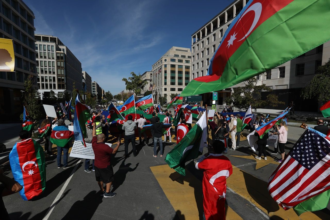 Beyaz Saray önünde Azerbaycan'a destek gösterisi 10