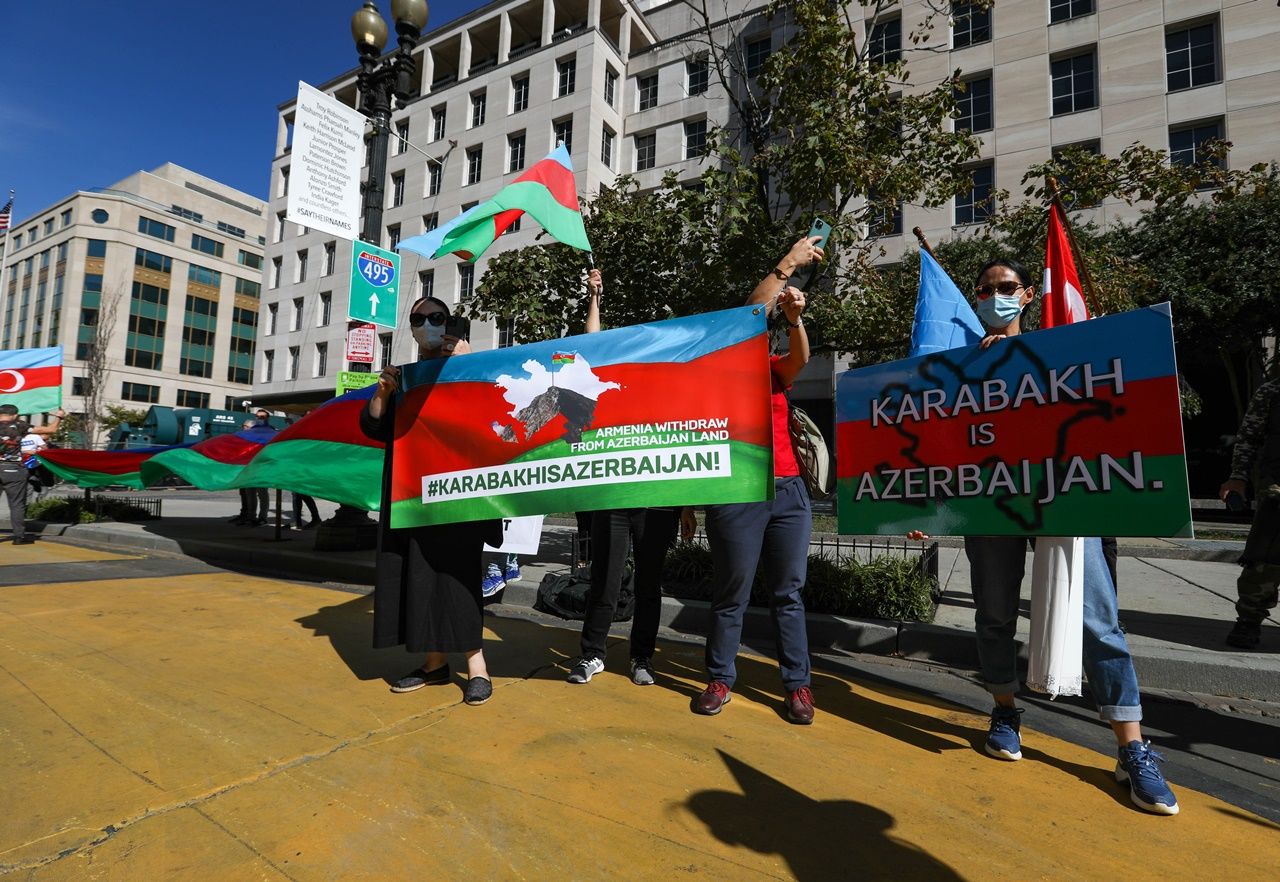 Beyaz Saray önünde Azerbaycan'a destek gösterisi 13