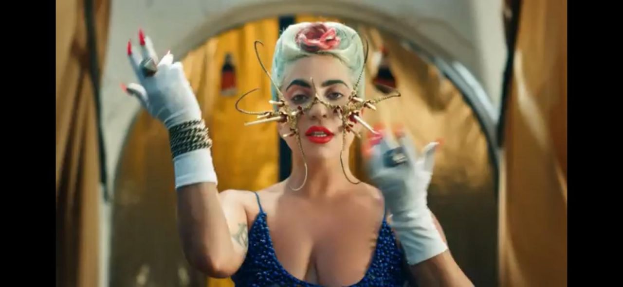 Gaga Ermenistan'ı savaşa kliple hazırladı! 10