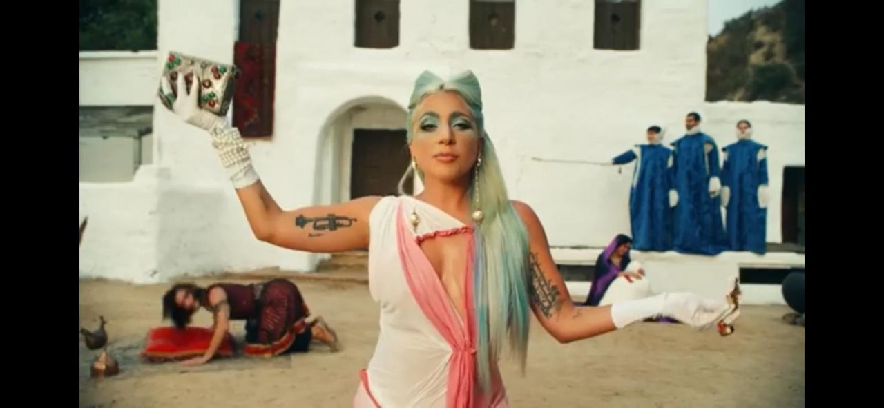 Gaga Ermenistan'ı savaşa kliple hazırladı! 8