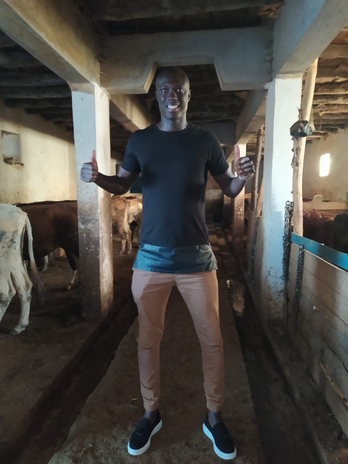 Mamadou Samassa bir gününü köyde geçirdi 1
