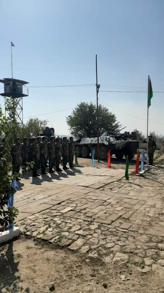 O köylerde artık Azerbaycan bayrağı dalgalanıyor 1
