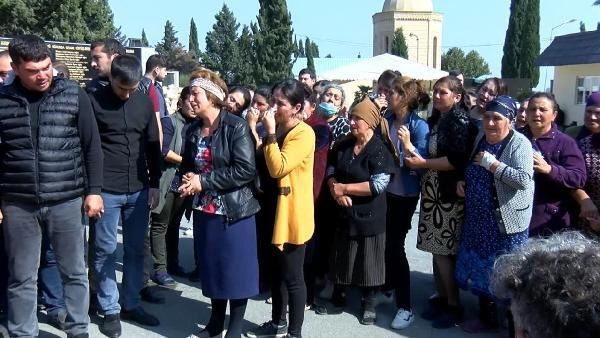 Gence'de saldırıya uğrayan bebek ile annesini ölüm bile ayıramadı! 3