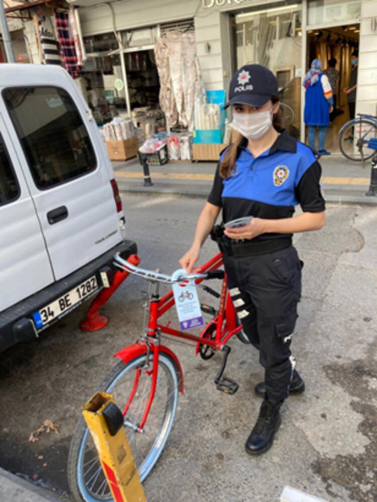 İstanbul'da maske takmayan turistler uyarıldı! 9