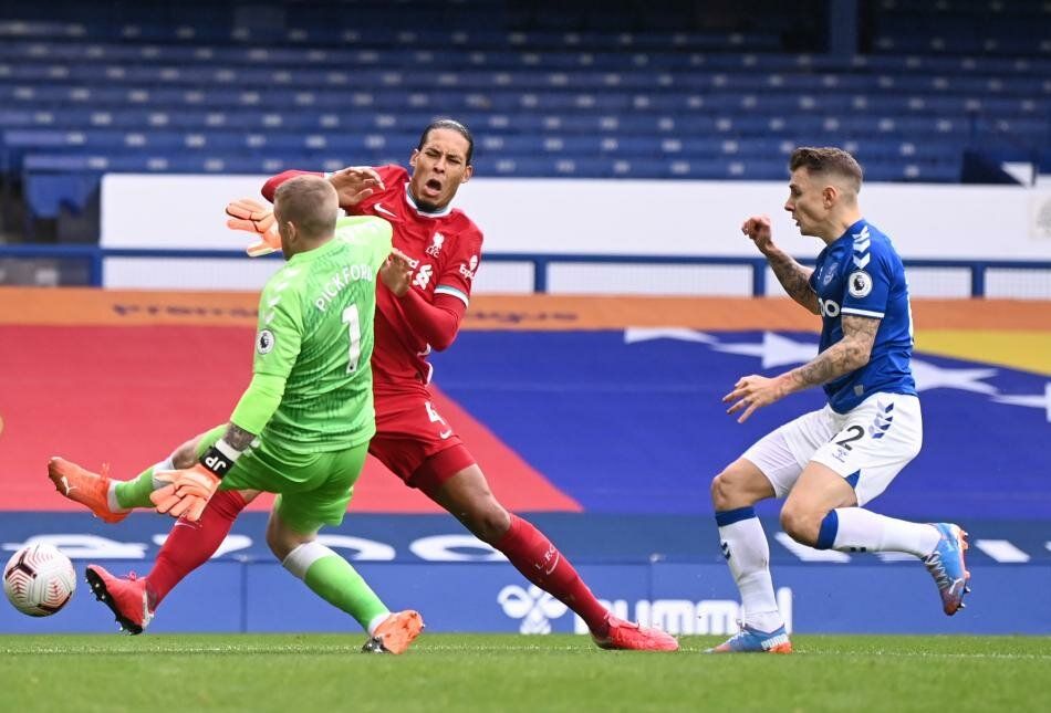 Van Dijk'ın yerine Ozan Kabak! 1
