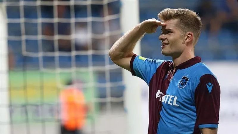 Leipzig'in golcüsü Alexander Sörloth, Başakşehir'den çekiniyor 9
