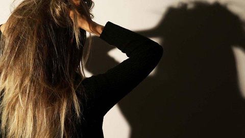 Üniversitedeki taciz skandalında öğrenciler yaşadıklarını anlattı: Omzumdan kalçama kadar elledi 9