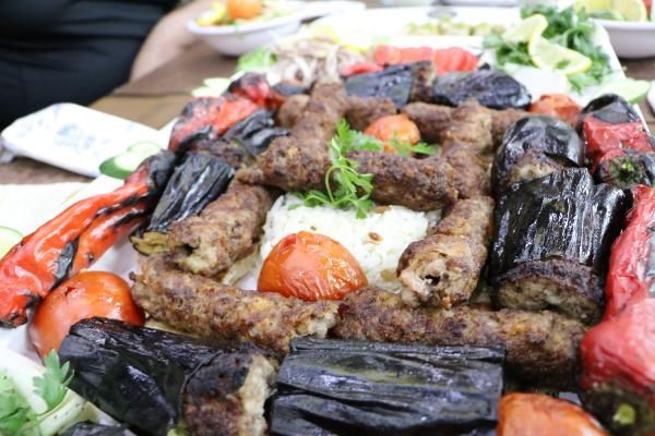 Şanlıurfa ve Adana arasındaki 'kebap' rekabeti yeniden alevlendi 9