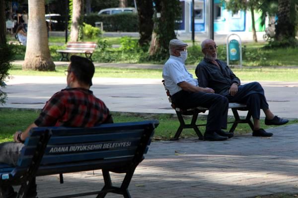 Ekim ayındaki Adana sıcağı vatandaşı isyan ettirdi 1