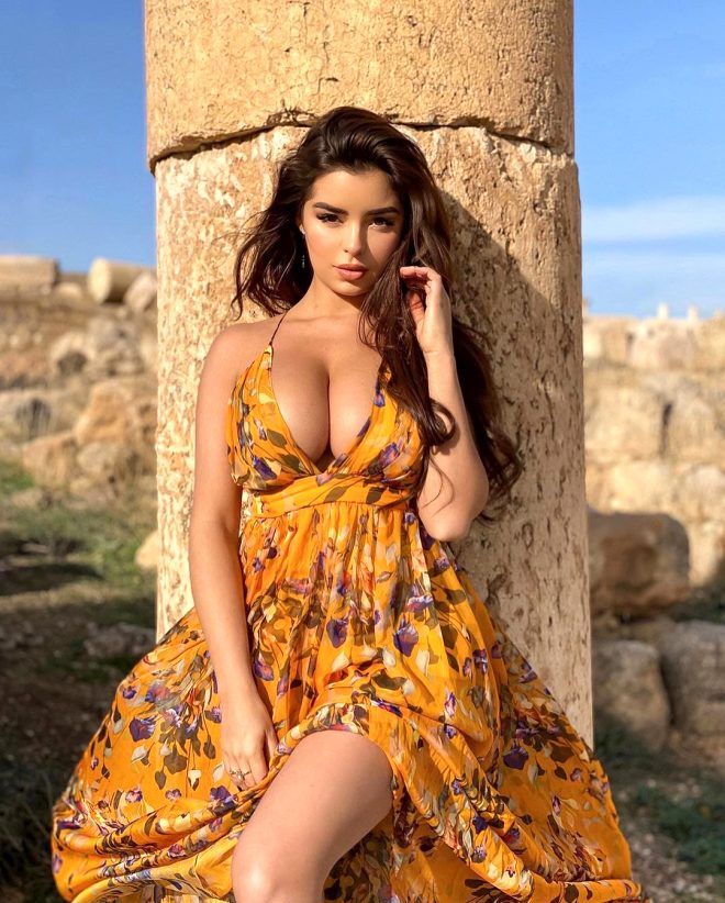 Demi Rose verdiği pozlarla takipçilerini mest etti! 11