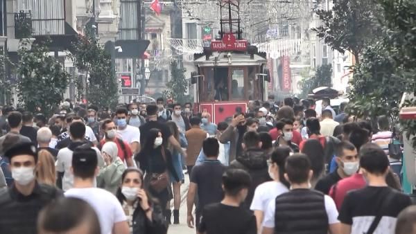 İstiklal Caddesi'nde insan seli! 2