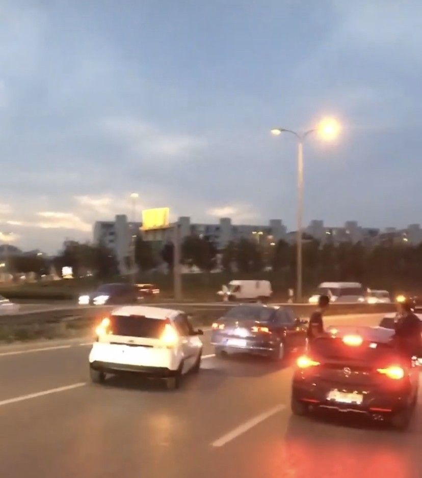 İstanbul'da düğün konvoyu terörü 7