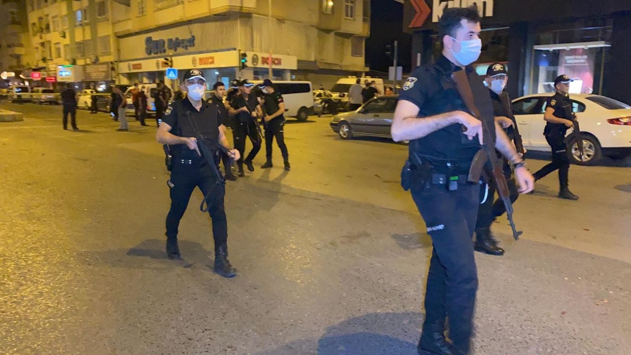 İskenderun'daki patlama sonrası ilk görüntüler 12