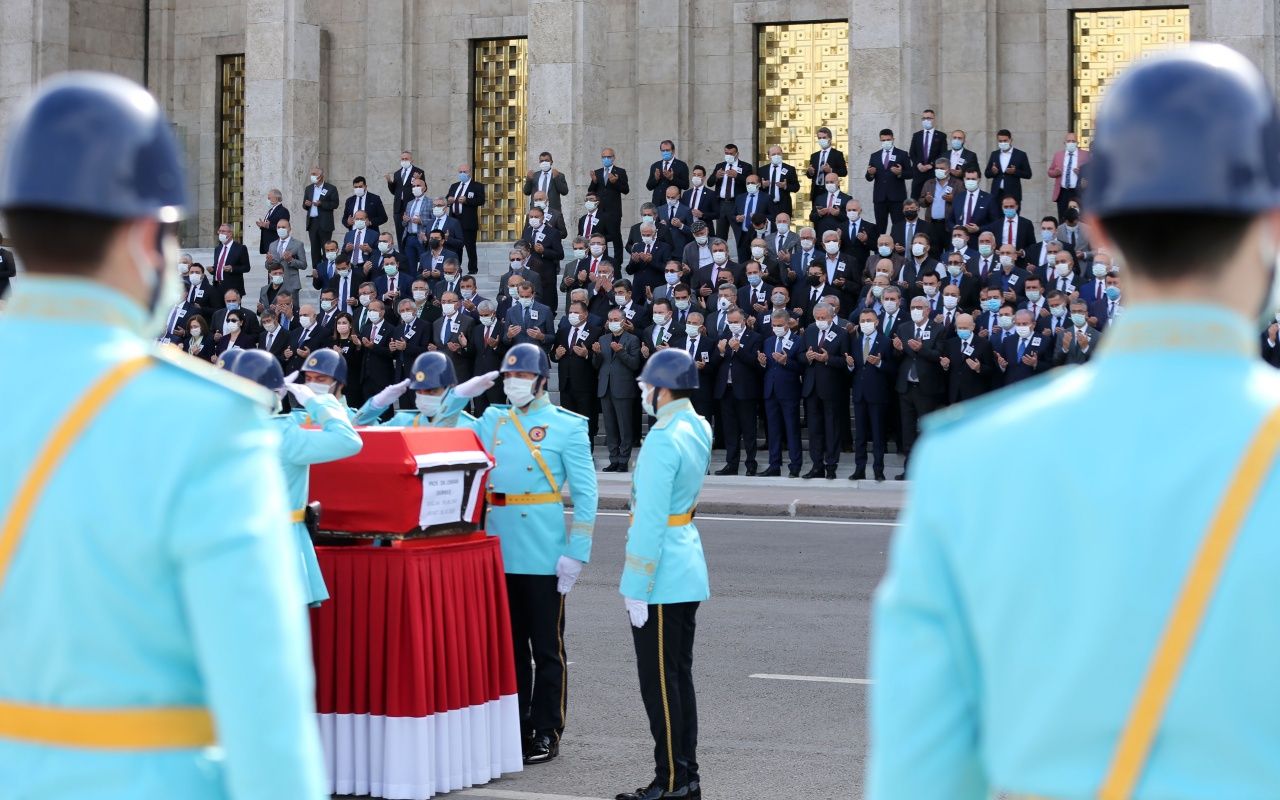 Eski Bakan Durmuş'a TBMM'de veda 8
