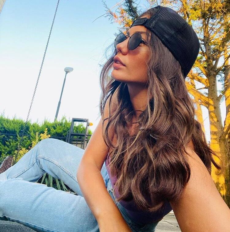 Demet Özdemir 4 milyon TL'ye villa aldı! 6
