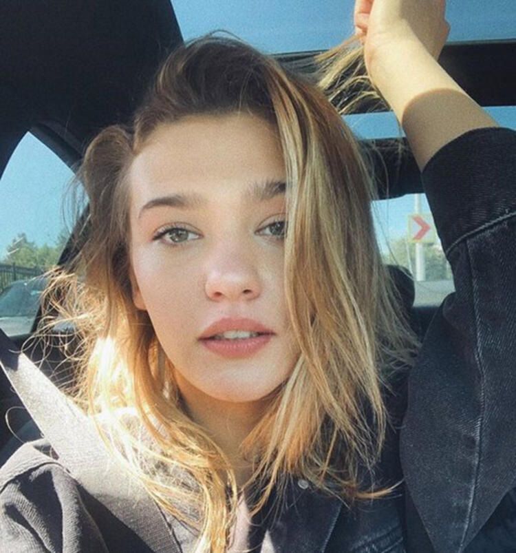 Melisa Döngel arkadaşlarıyla alınmadığı kafede olay çıkardı! 3