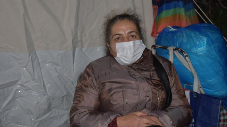 İzmirliler geceyi sokakta geçirdi! 13