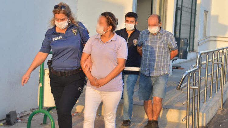 Swinger partisine eşi yerine eskort getirdi! 9